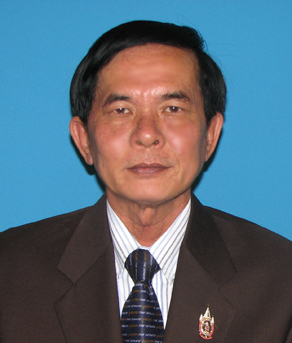 นายอนันต์ ผลอำนวย