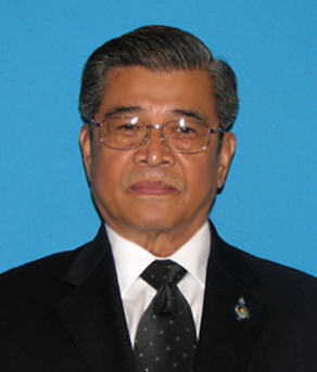 นายปรีชา มุสิกุล