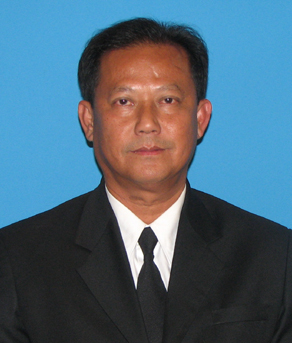 นายสมบูรณ์ อุทัยเวียนกุล