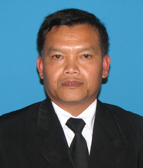 นายสถาพร มณีรัตน์